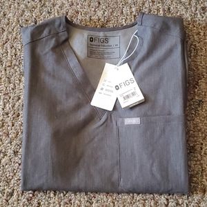 COPY - Figs Catarina One-Pocket Top